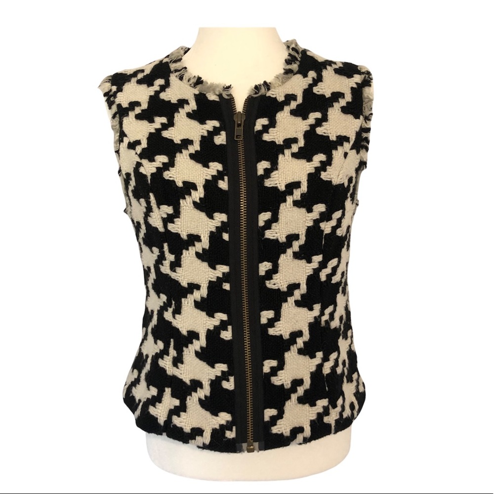 CABI HOUNDSTOOTH VEST SIZE SMALL BLACK WHITE ZIPPERED WOMENS SLEEVELESS wool